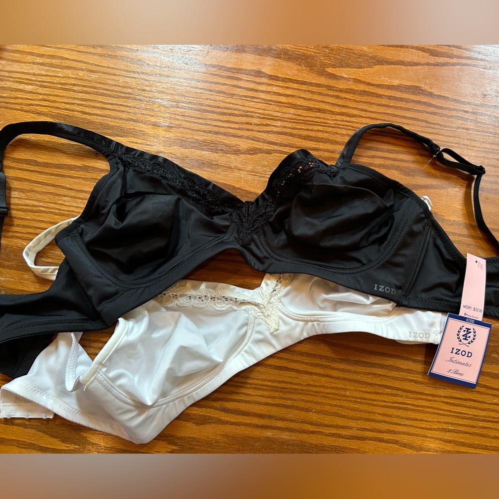 Izod Black and White Bras with Lace Detail size 42DD NWT